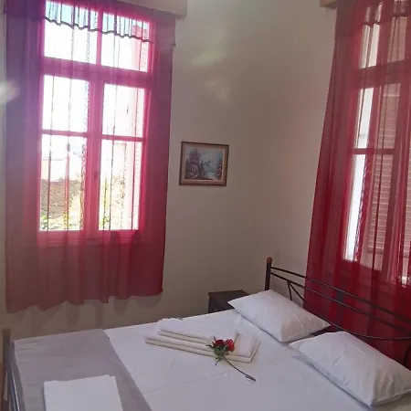 El Padre Holiday home Sivros